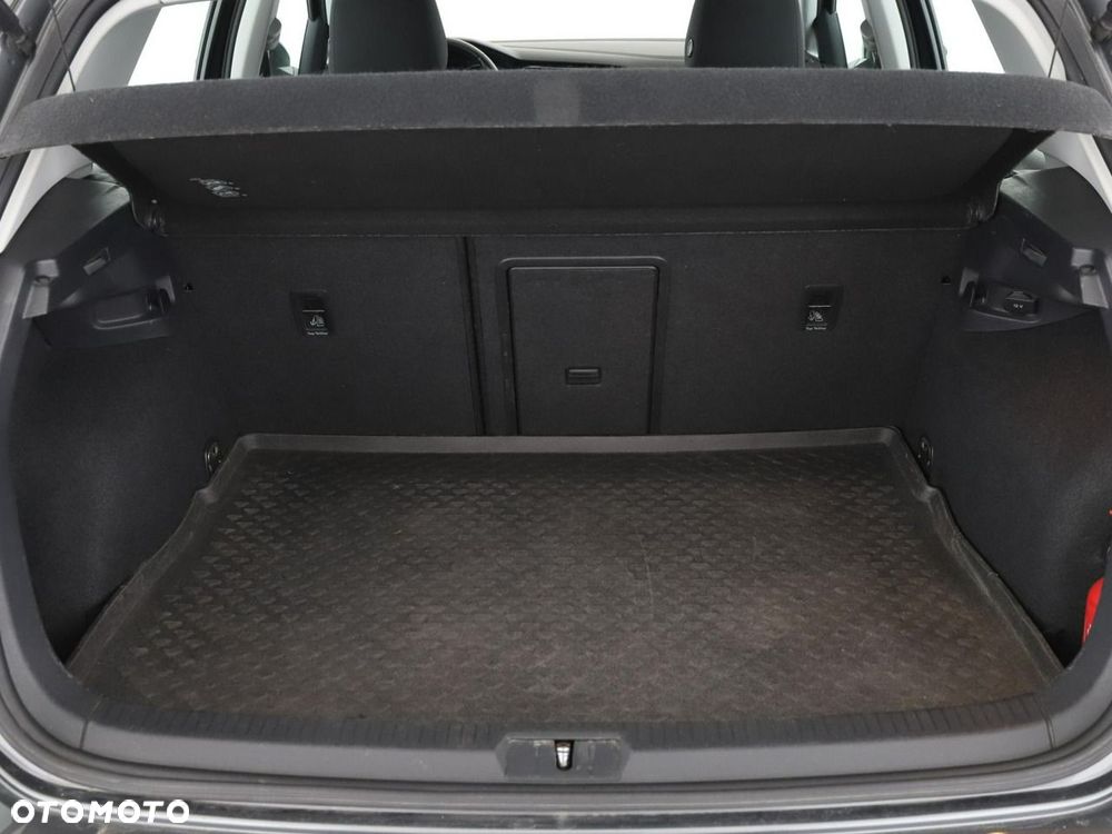 Volkswagen Golf 1.4 TSI BMT Comfortline DSG - 21