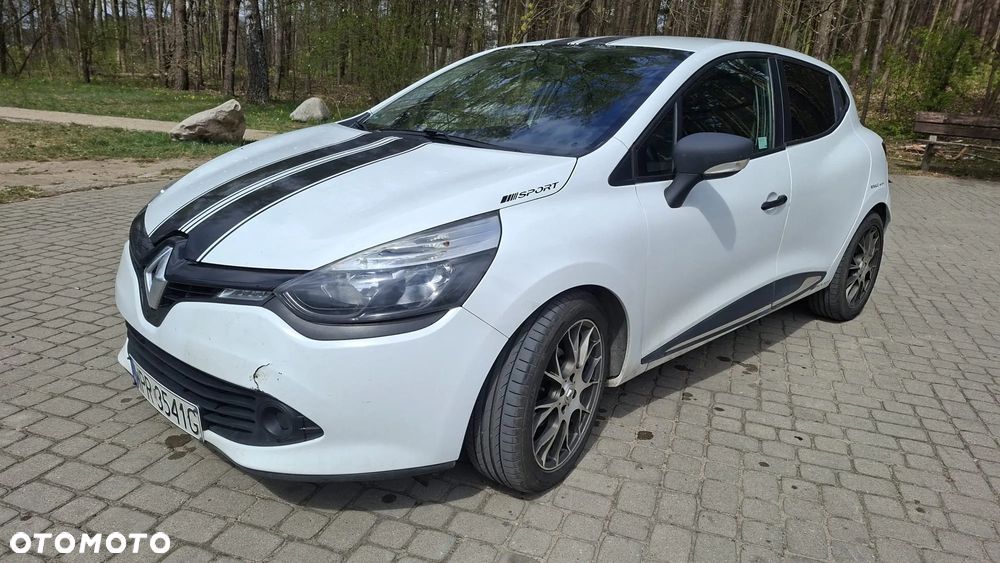 Renault Clio - 2