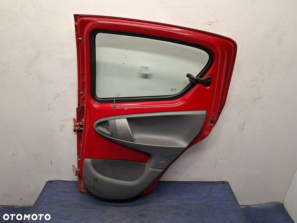 TOYOTA AYGO I DRZWI TYŁ PRAWE 3P0 - 9