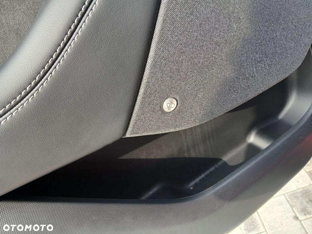 Ford Mustang Mach-E AWD GT - 10