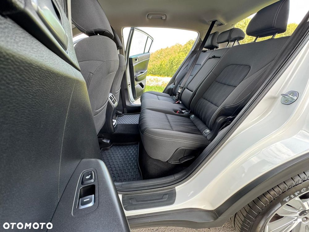 Kia Sportage 1.6 GDI 2WD DREAM-TEAM EDITION - 31