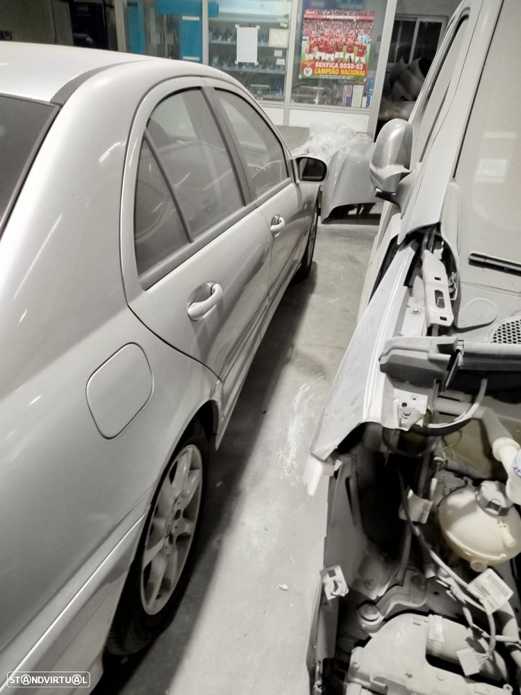 Mercedes-Benz C 32 AMG Standard - 5