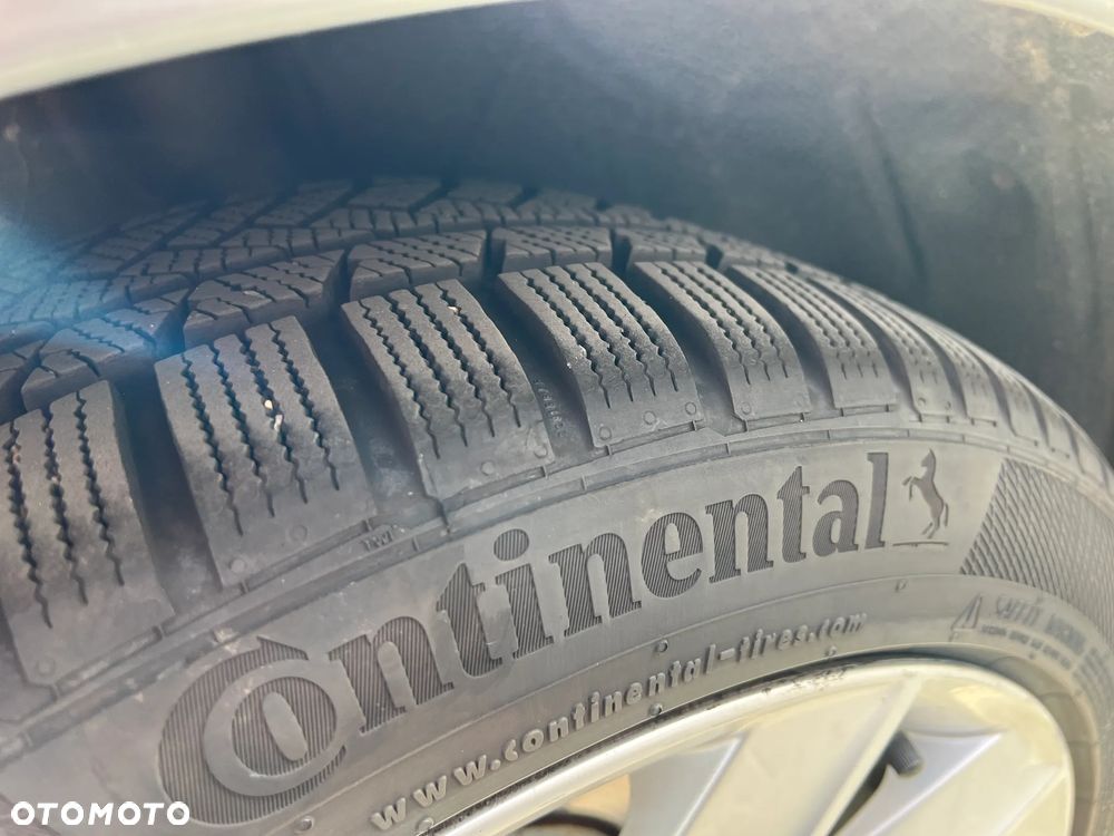 Skoda Superb 2.0 TDI Style DSG - 39