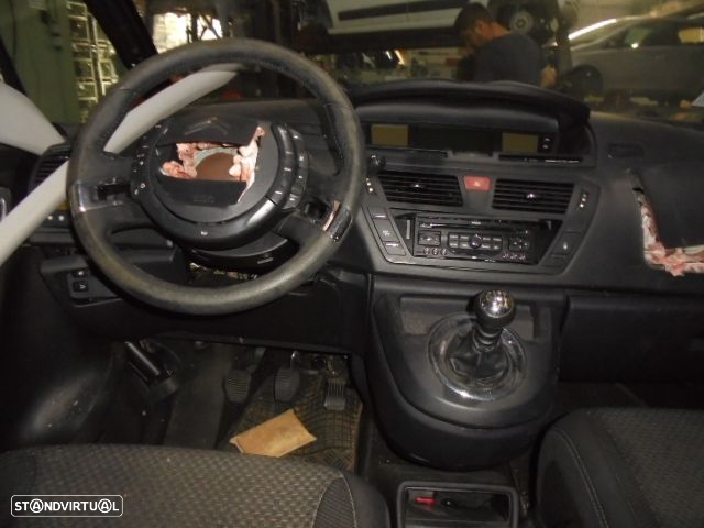 Carro MOT: 9HR 9H05 CXVEL: 20EA07 CITROEN C4 GRAND PICASSO LONGA 2011 1.6HDI 112CV 5P CINZA ESCURO DIESEL - 9