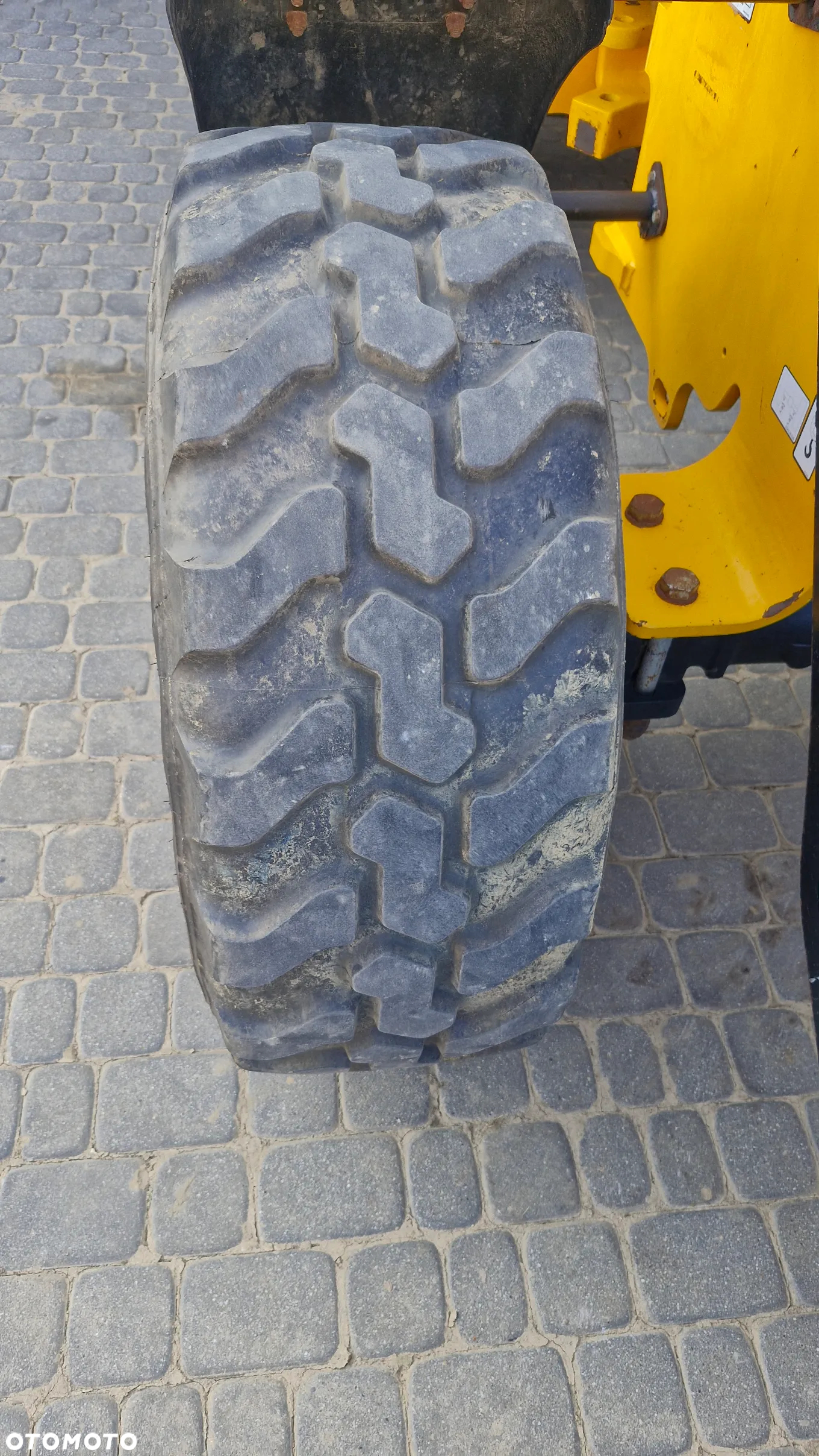 JCB 407 - 15