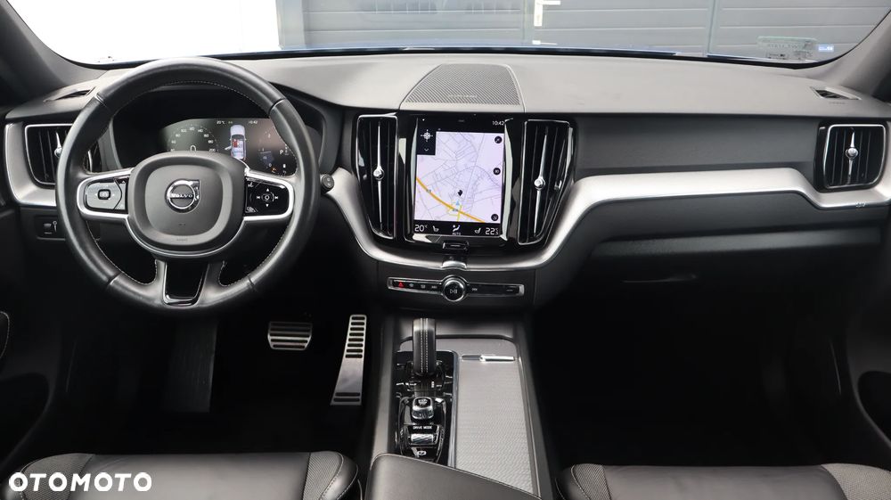 Volvo XC 60 B4 D R-Design - 10