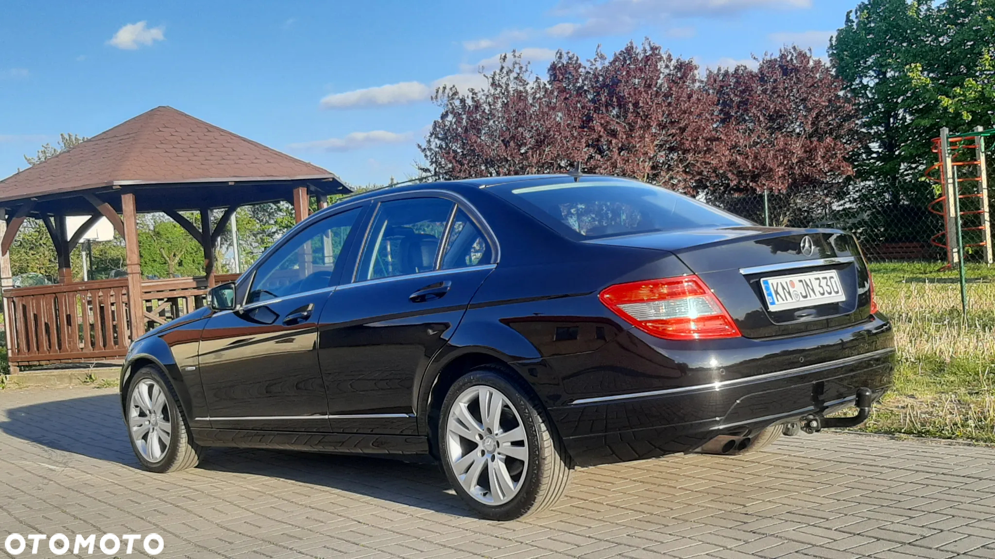 Mercedes-Benz Klasa C 180 CGI BlueEff Avantgarde - 7