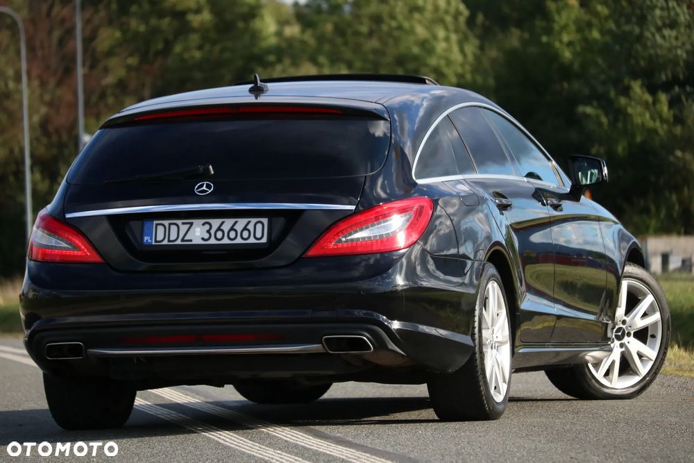 Mercedes-Benz CLS 350 CDI 4-Matic BlueEff - 32
