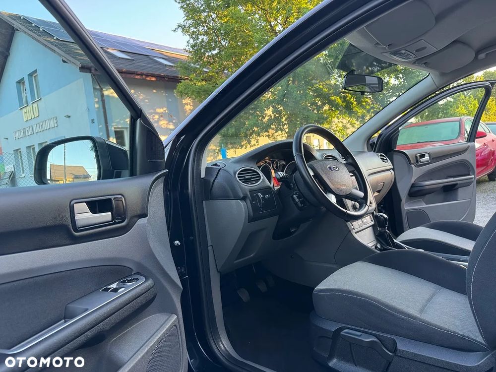 Ford Focus - 21