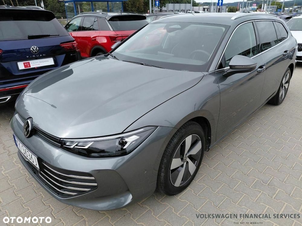 Volkswagen Passat Variant 2.0 TDI SCR Business Plus DSG - 2