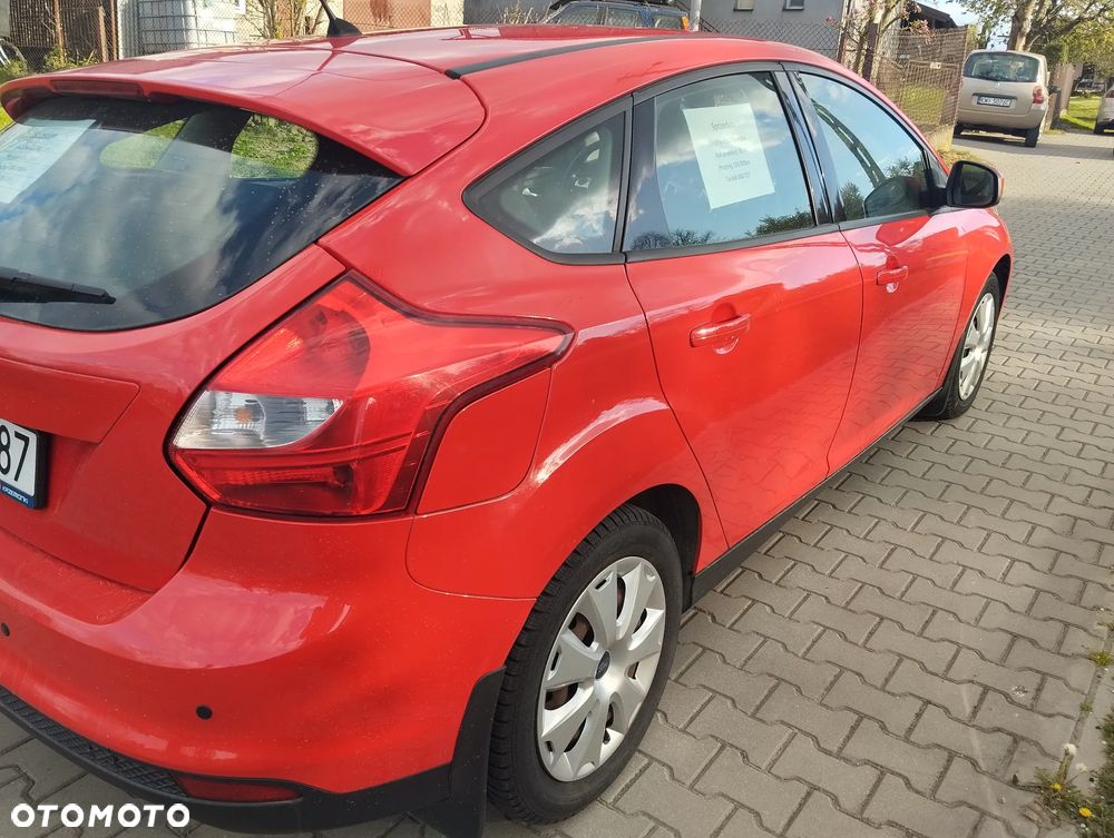 Ford Focus 1.6 Edition - 5