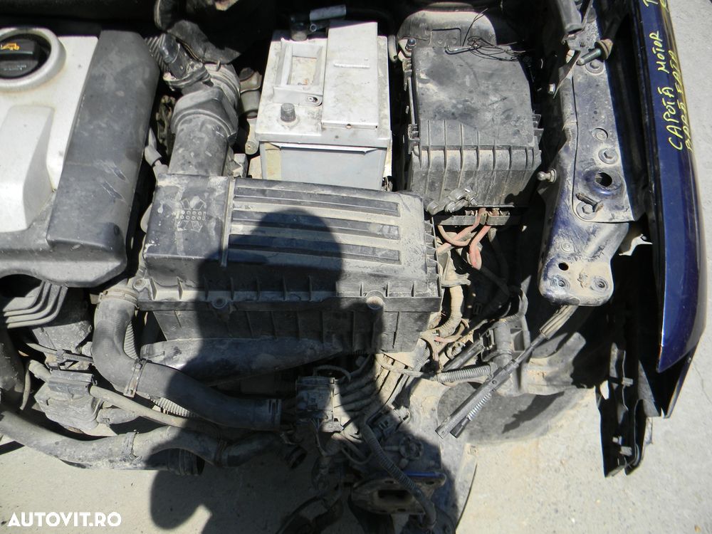 Dezmembrari  VW TOURAN (1T)  2003  > 2010 1.9 TDI Motorina - 7