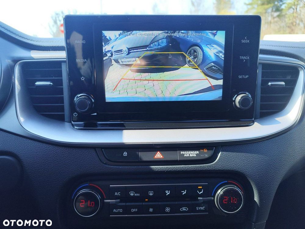 Kia Ceed - 20