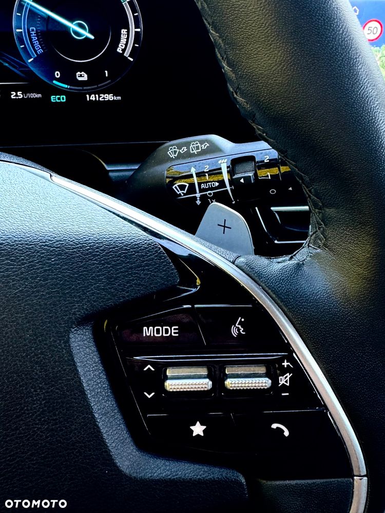 Kia Niro 1.6 GDI Plug-In Hybrid L - 24