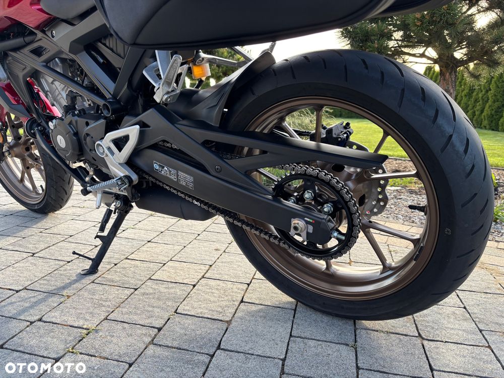 Honda CB - 8