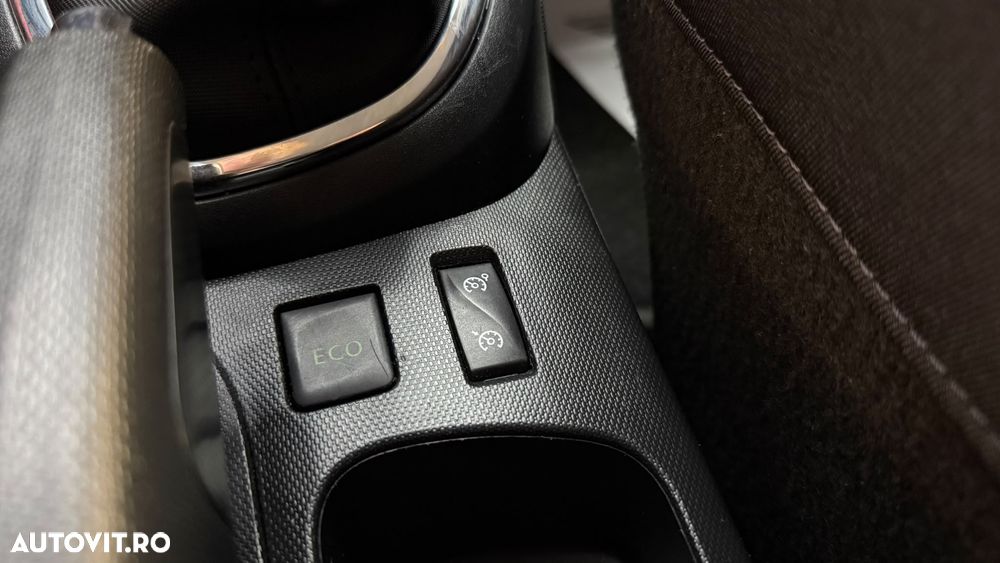 Renault Captur - 26