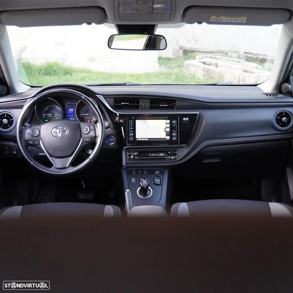 Toyota Auris 1.8 HSD Active - 10
