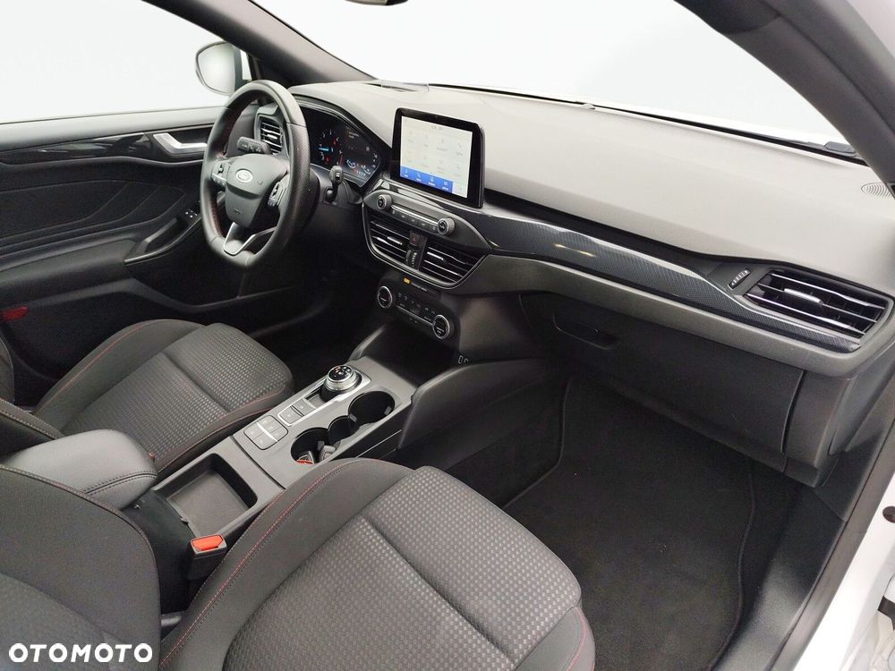 Ford Focus - 19