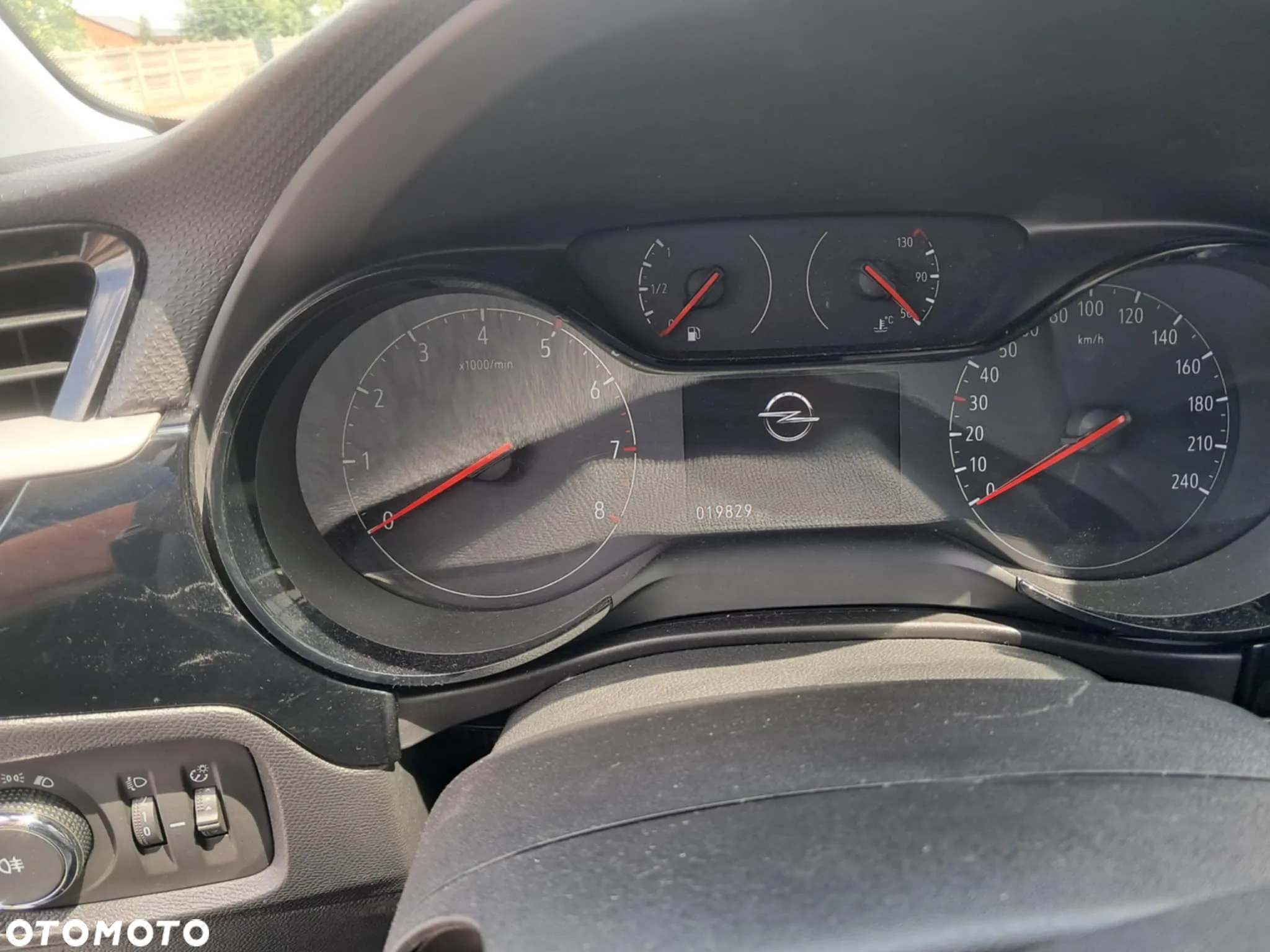 Opel Corsa - 12