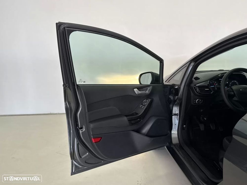 Ford Fiesta 1.1 Ti-VCT Titanium - 16