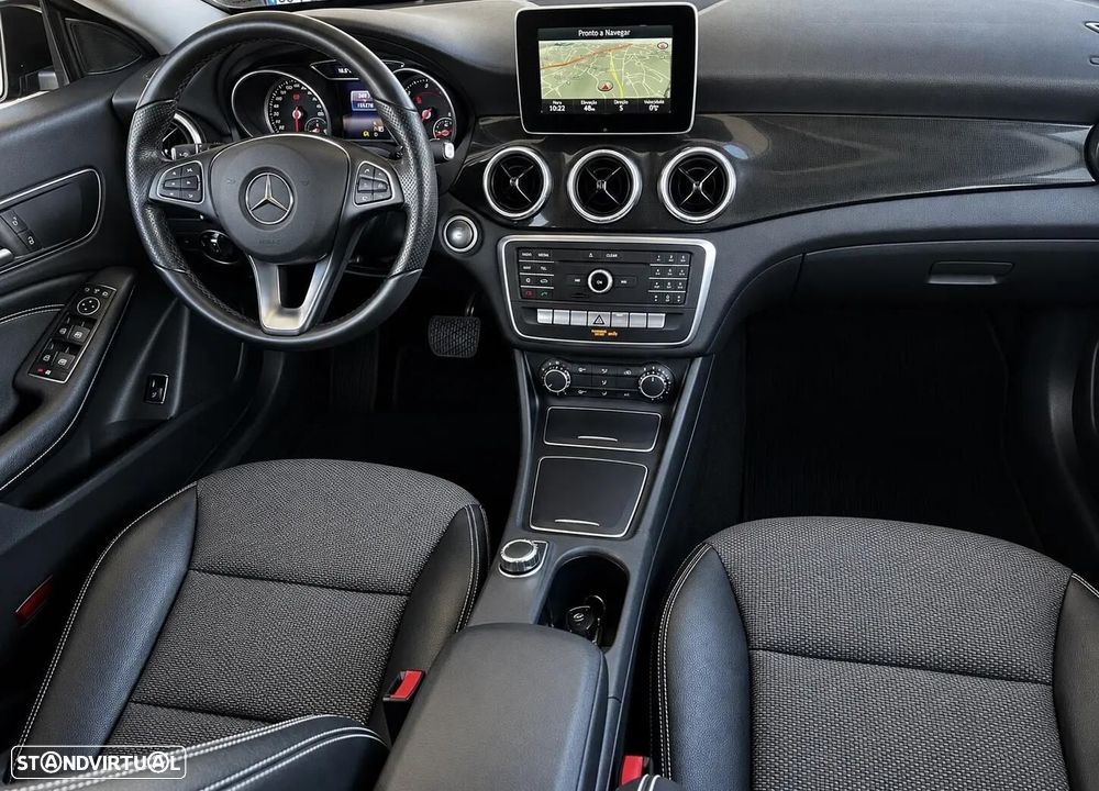Mercedes-Benz CLA 180 d 7G-DCT - 7