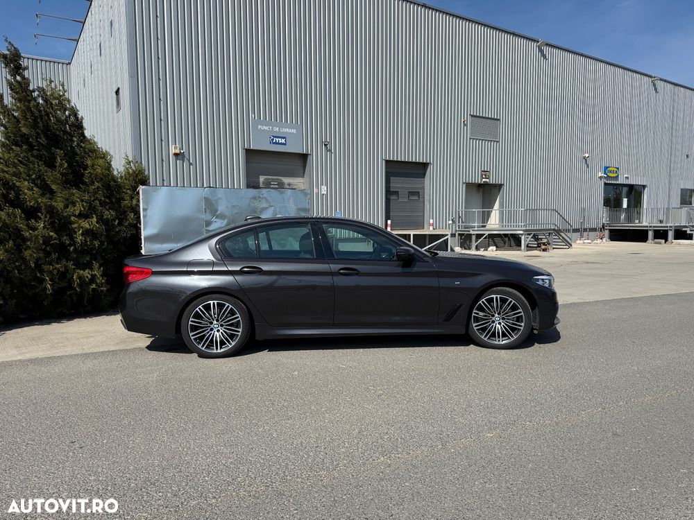 BMW Seria 5 520d Aut. M Sport Edition - 9
