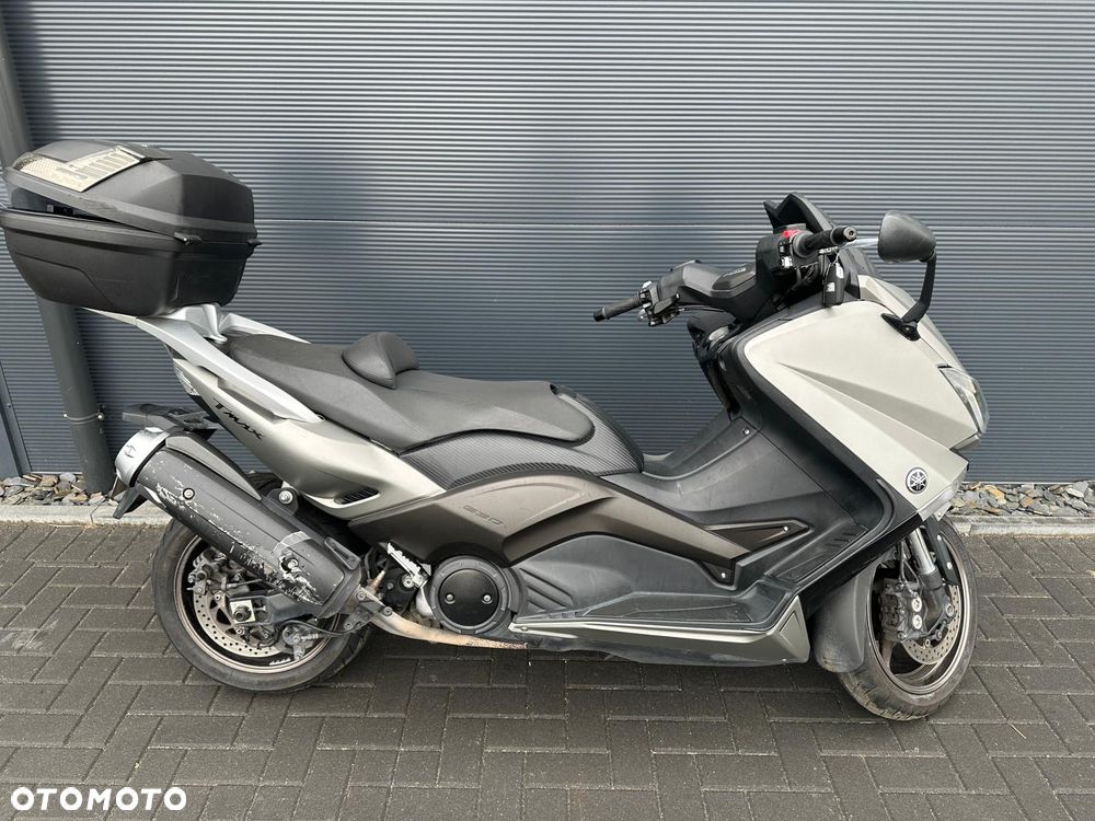 Yamaha Tmax - 5
