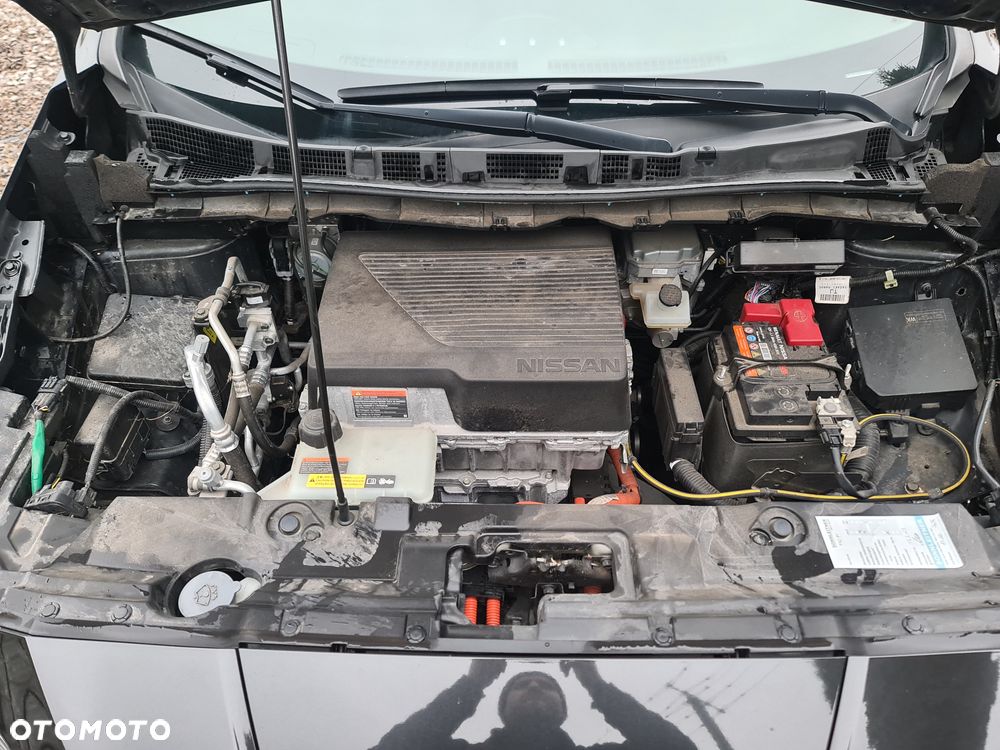 Nissan Leaf 40 kWh 2.ZERO Edition - 17