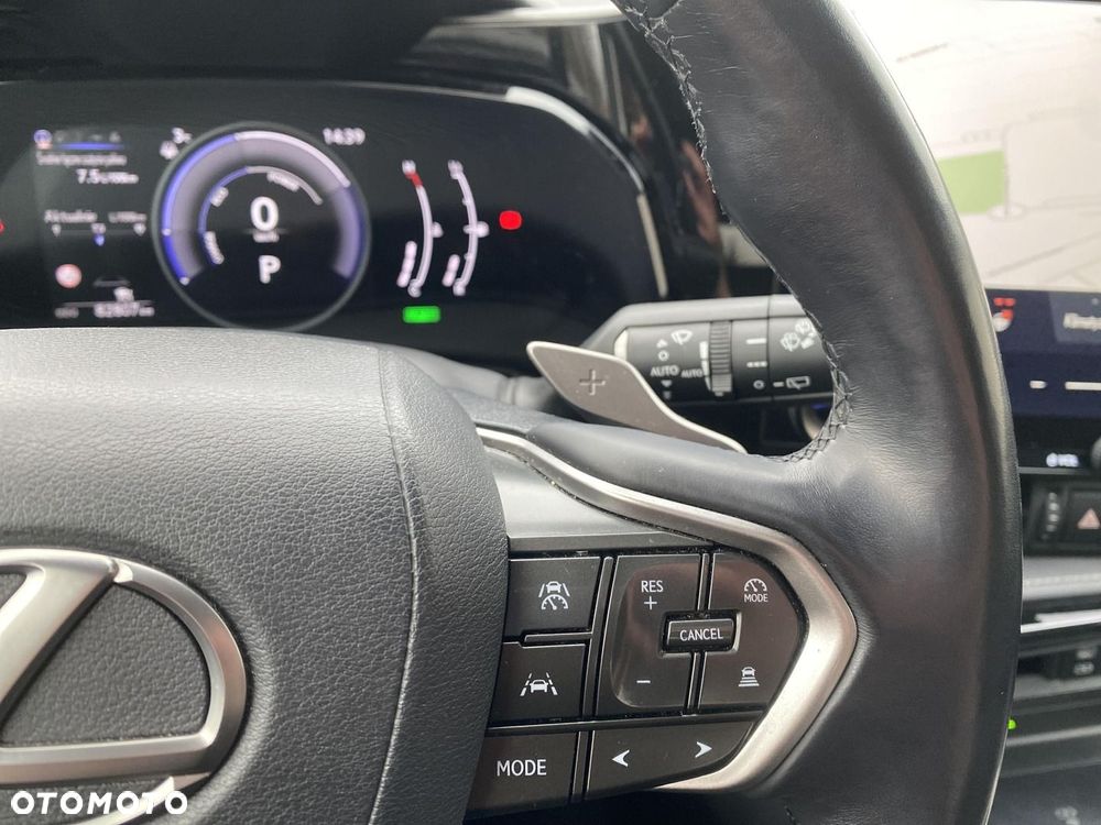 Lexus NX 350h Prestige AWD - 24