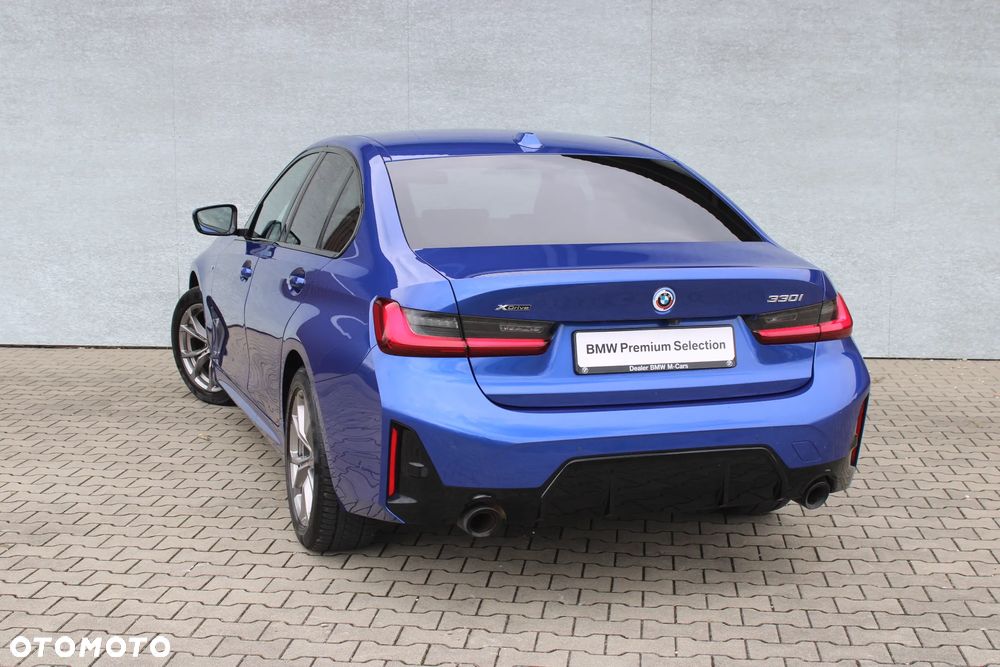 BMW Seria 3 330i xDrive M Sport sport - 9