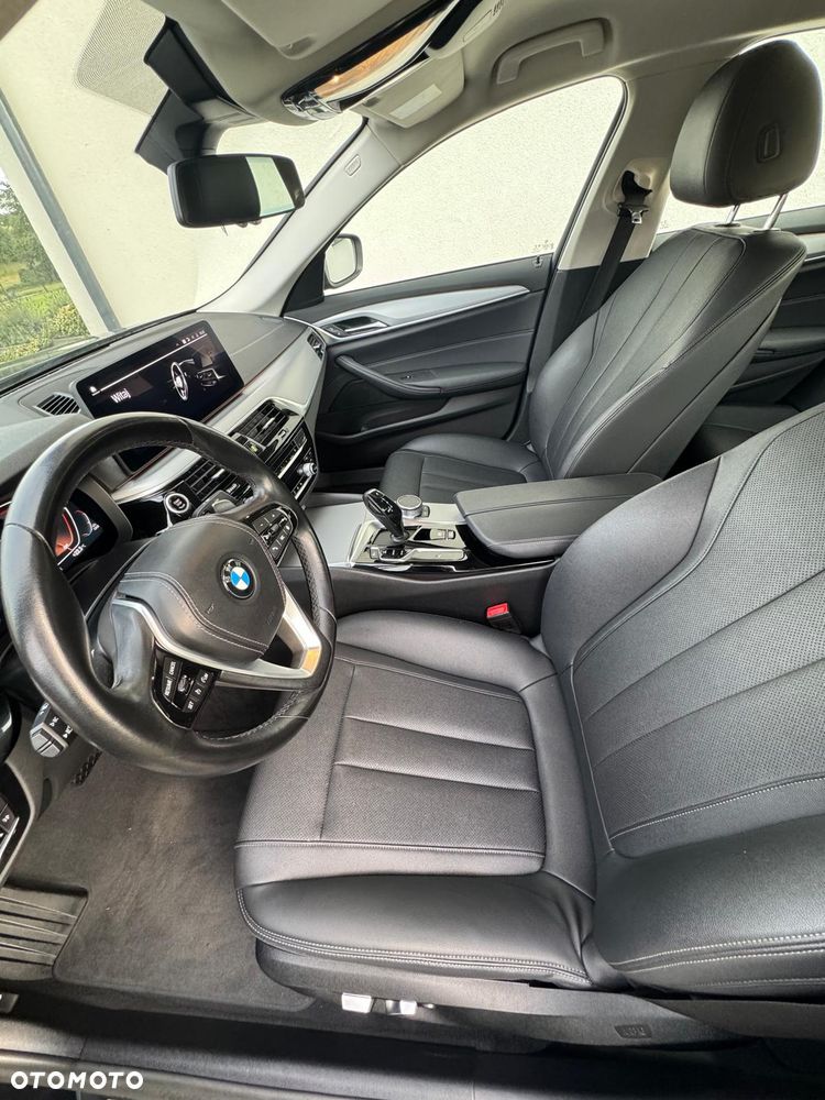 BMW Seria 5 520d xDrive Business Edition - 6