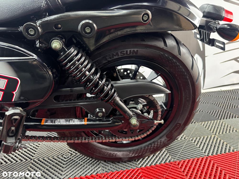 Hyosung GV - 16