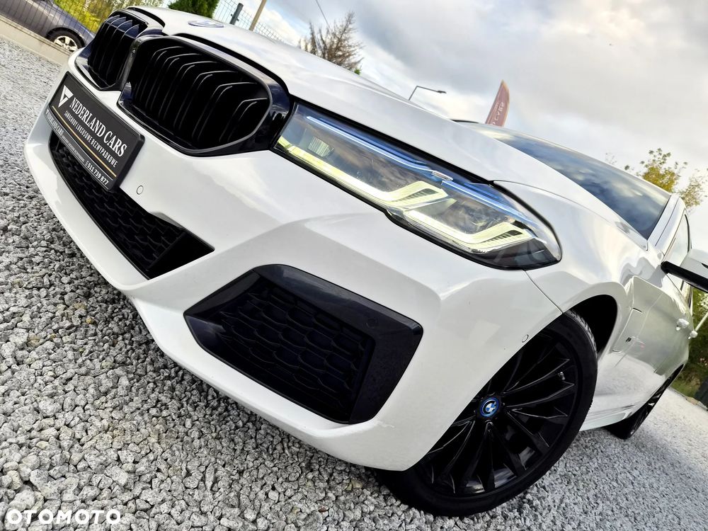 BMW Seria 5 520e M Sport sport - 30