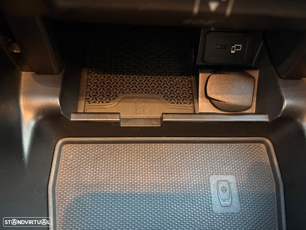 Mercedes-Benz E 300 - 28