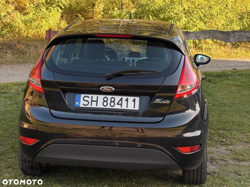 Ford Fiesta - 6
