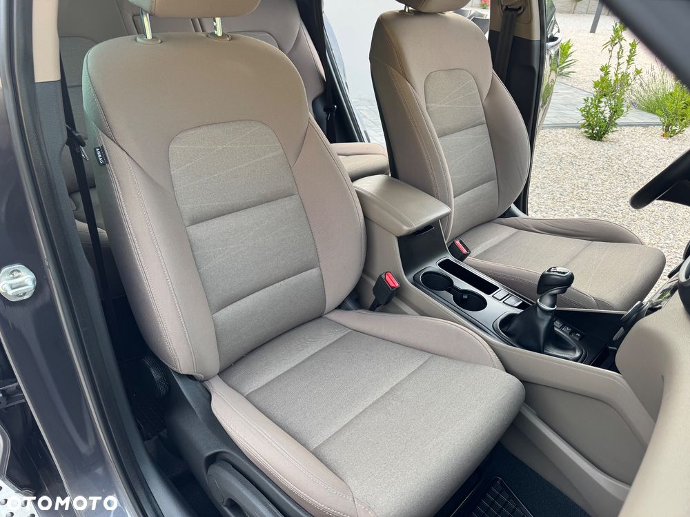 Hyundai Tucson blue 1.6 GDi 2WD Advantage - 32