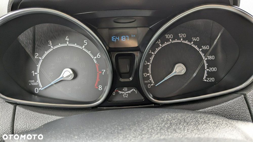 Ford EcoSport - 21