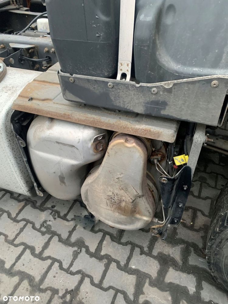 WYDECH KATALIZATOR TŁUMNIK VOLVO FH4 500KM EURO 6 - 1