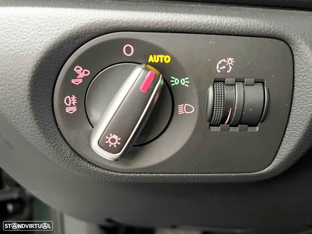 Audi Q3 2.0 TDI Design - 11