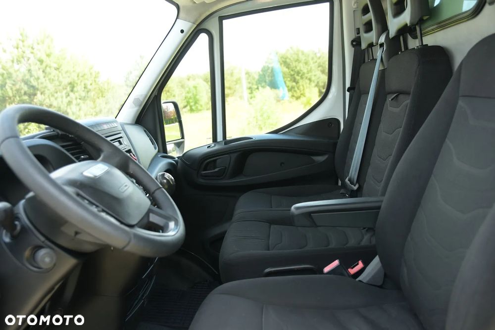 Iveco DAILY/MROZNIA/CHLODNIA/THERMO KING/3.0 /L4H2 - 23