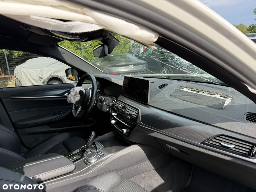 BMW Seria 5 520d xDrive MHEV M Sport sport - 18