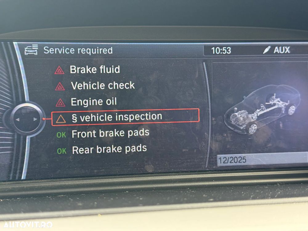 BMW Seria 3 318i Aut. - 29