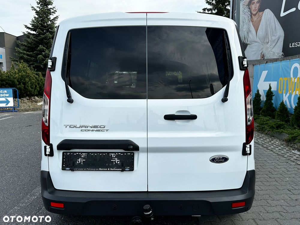 Ford Tourneo Connect Grand - 6