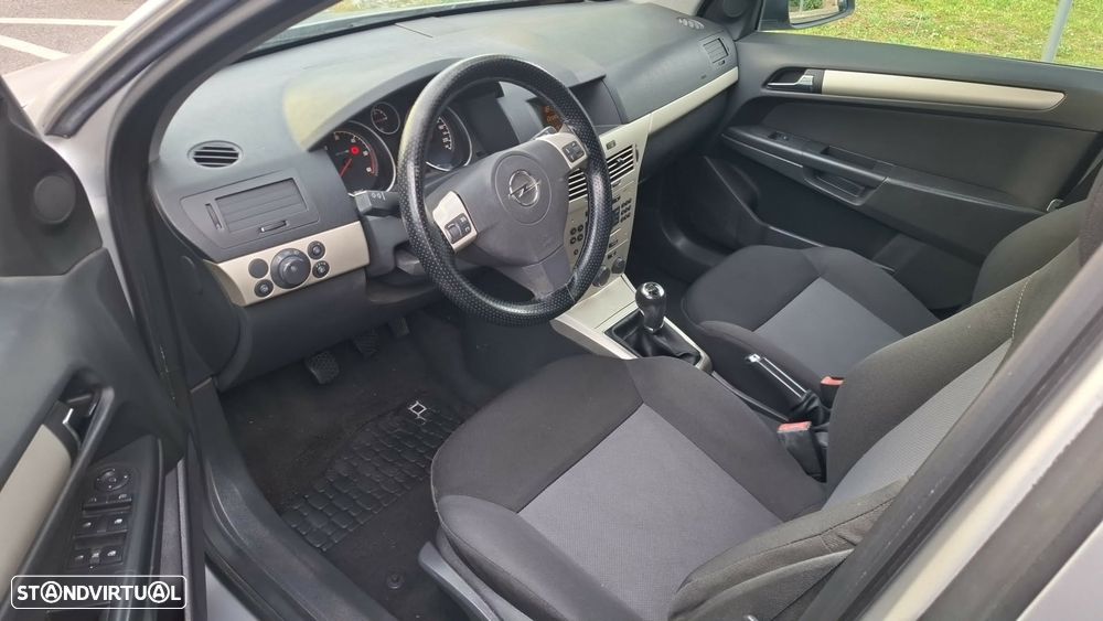 Opel Astra 1.3 CDTI Enjoy EcoFLEX - 9