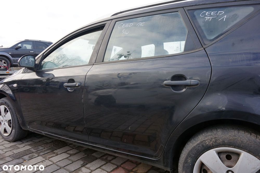 DRZWI TYLNE LEWE CEED I KOMBI 1K  CZARNY KIA 2006-2009 - 2
