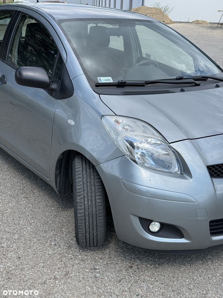 Toyota Yaris - 3