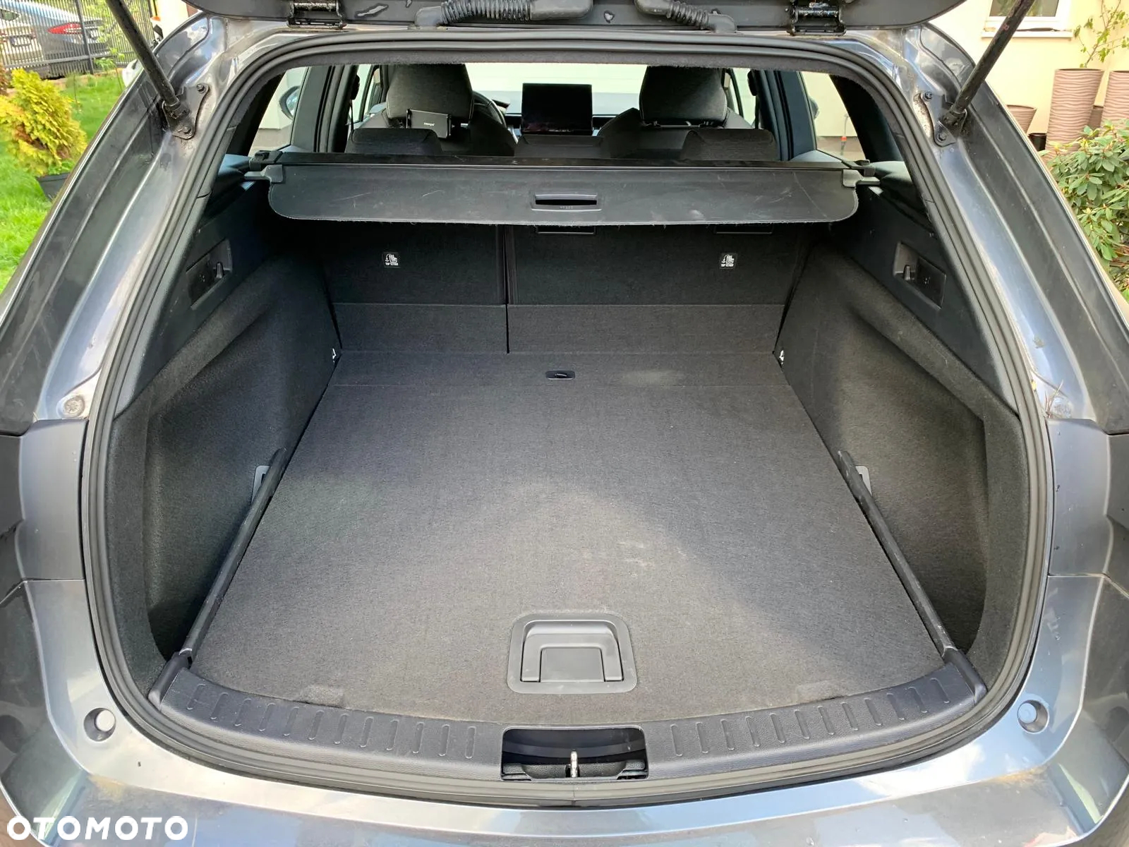Toyota Corolla 1.8 Hybrid Comfort - 8