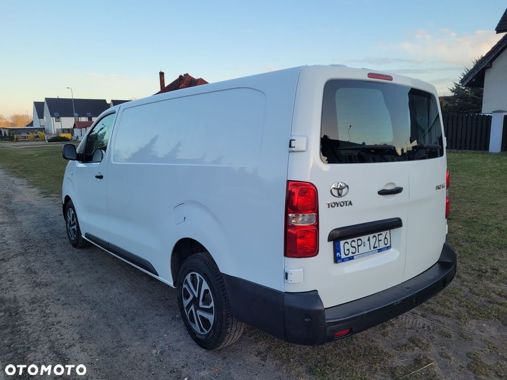 Toyota Proace LONG kamera 122KM NaviGoogle 3-osobowy - 11