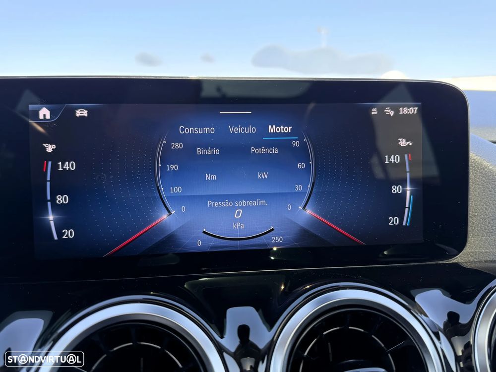 Mercedes-Benz GLA 180 d Progressive - 58