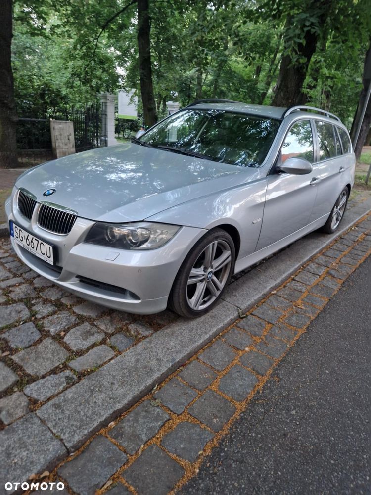 BMW Seria 3 325i - 15